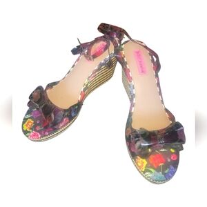 Betsy Johnson Elektra Floral Wedge Espadrille BowWomen's  Sandals Sz 9